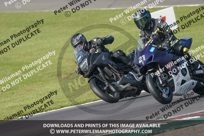 donington no limits trackday;donington park photographs;donington trackday photographs;no limits trackdays;peter wileman photography;trackday digital images;trackday photos